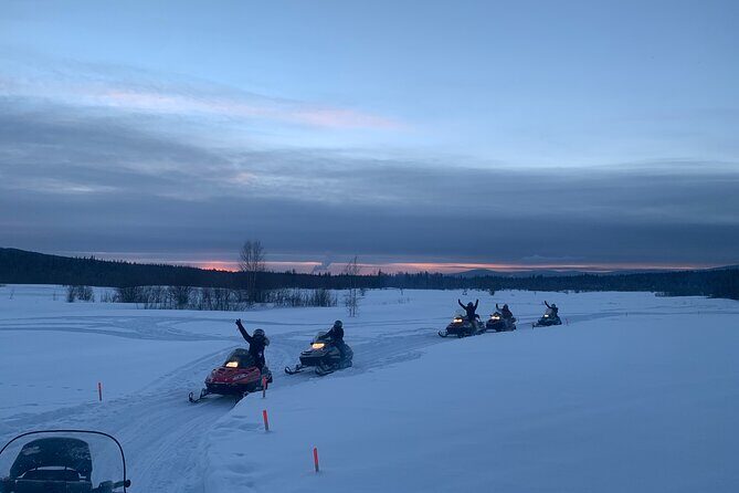 1 Hour Snowmobile Tour in Fairbanks Alaska - Hand warmers, comfort, and pacing that doesn’t feel rushed