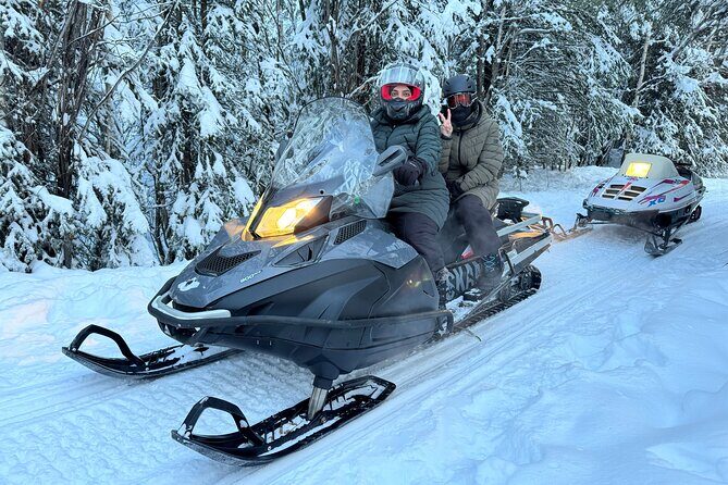1 Hour Snowmobile Tour in Fairbanks Alaska - The Midnight Sun Golf Course twist: why the setting is fun