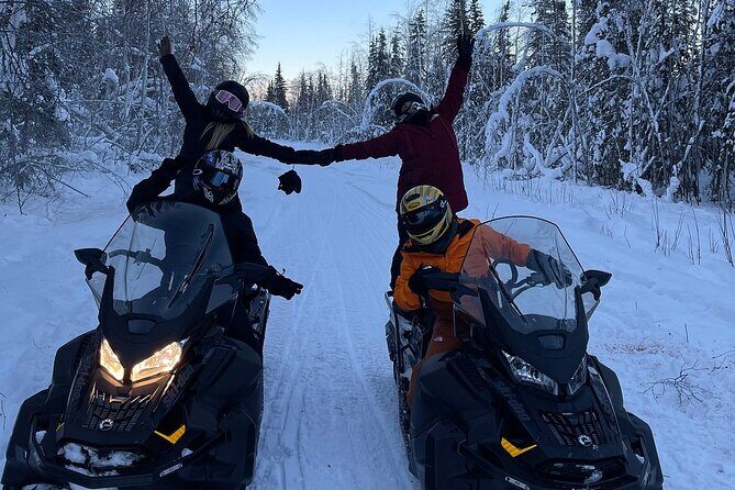 Alaska Snowmobile Adventure Tour - What the ride feels like: speed, pacing, and first-timer confidence