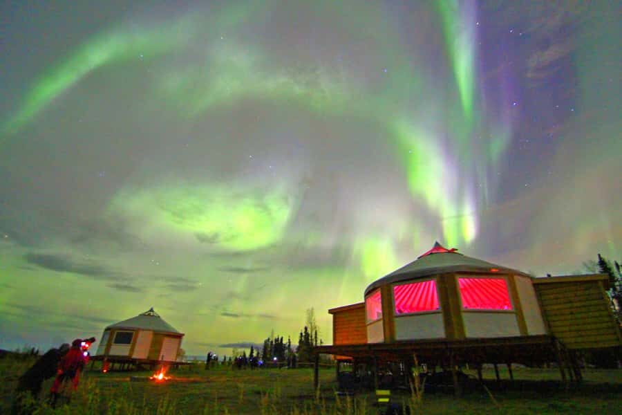 Alaskan Northern Lights/Aurora Borealis Lodges - Key things that matter on this aurora lodge night