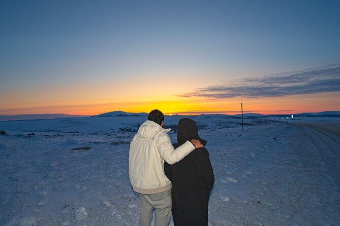 Arctic Circle Adventure with Aurora Viewing and FREE Photos - Dress for Arctic Reality: Hand and Feet Warmers Matter