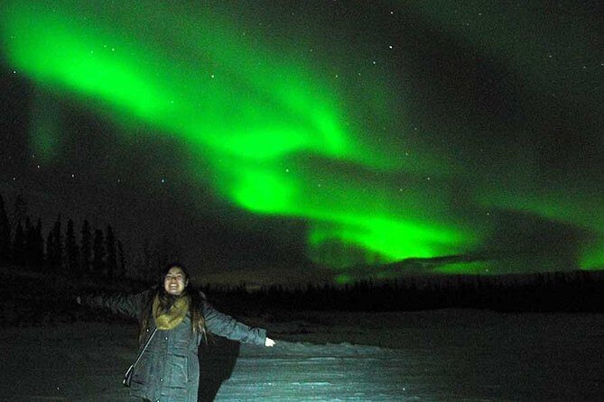 Aurora Chaser Tour - The Drive Out of Fairbanks: Watching the Campus Go by