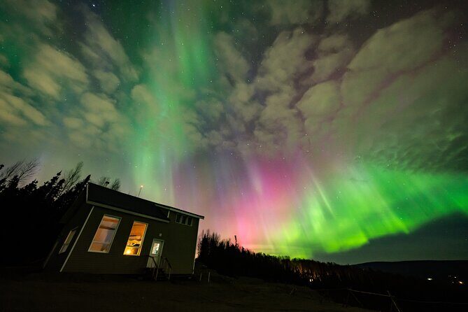 Aurora Glass House – Northern Lights and Photos at Cleary Summit - The night’s timing in Fairbanks: pickup between 9:15 and 10:00 PM