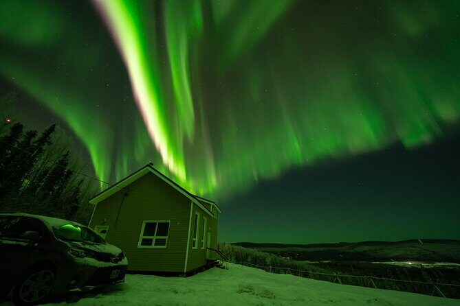 Aurora Glass House – Northern Lights and Photos at Cleary Summit - Group size and crowds: when 30 people changes the vibe