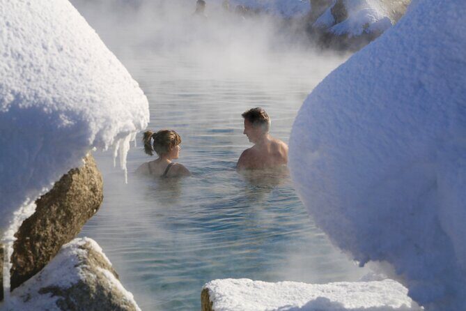 Chena Hot Springs Shuttle Service - The Drive Time: 1 Hour 30 Minutes, Weather-Friendly Plans