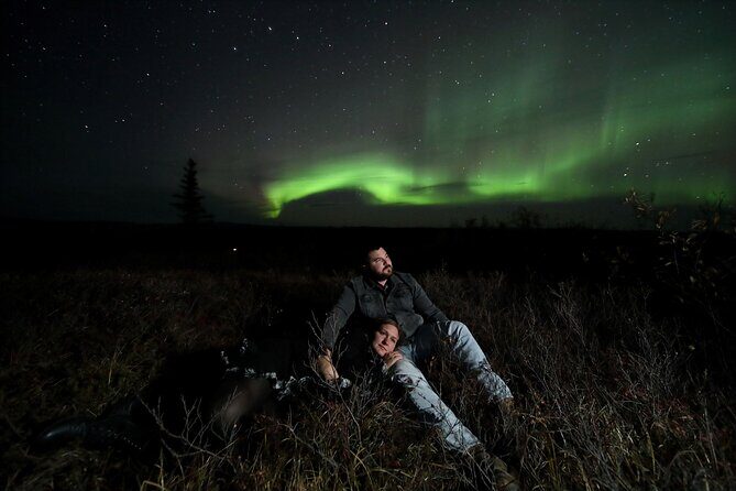 Electric Moose Studios Aurora Adventure W/Portraits & Hot Pizza!! - Hot Pizza and Hot Drinks While You Wait: Comfort Food as a Winter Strategy