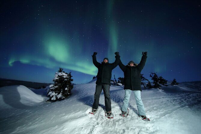 Electric Moose Studios Aurora Adventure W/Portraits & Hot Pizza!! - First Stop, First Setup: Warming Shelter, Headlamps, and Staying Mobile on Frozen Ground