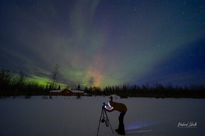 Face The Outdoors Northern Lights Tour Solo Traveler - The Guide Factor: What Michael’s Approach Adds