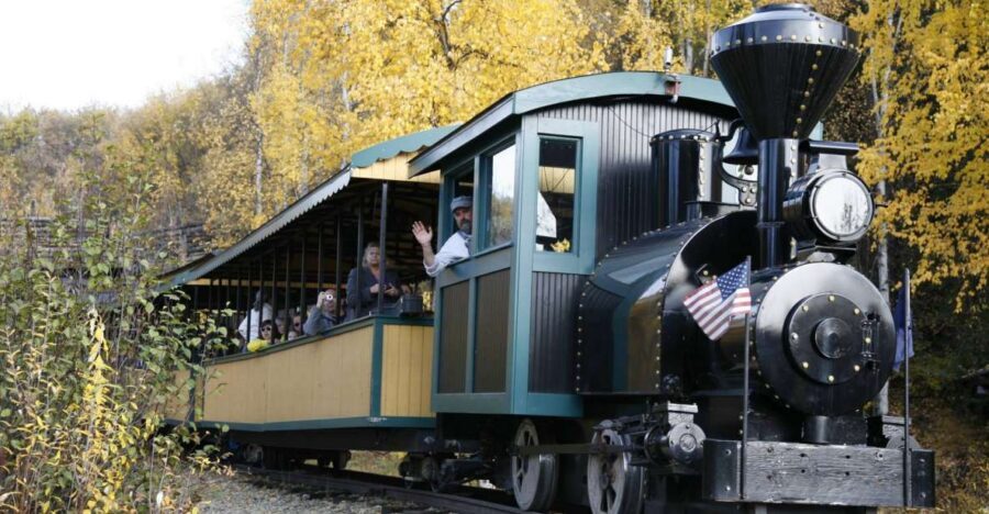 Fairbanks: Gold Dredge 8 Historic Train Tour - Getting there from Fairbanks: Old Steese Highway meeting point