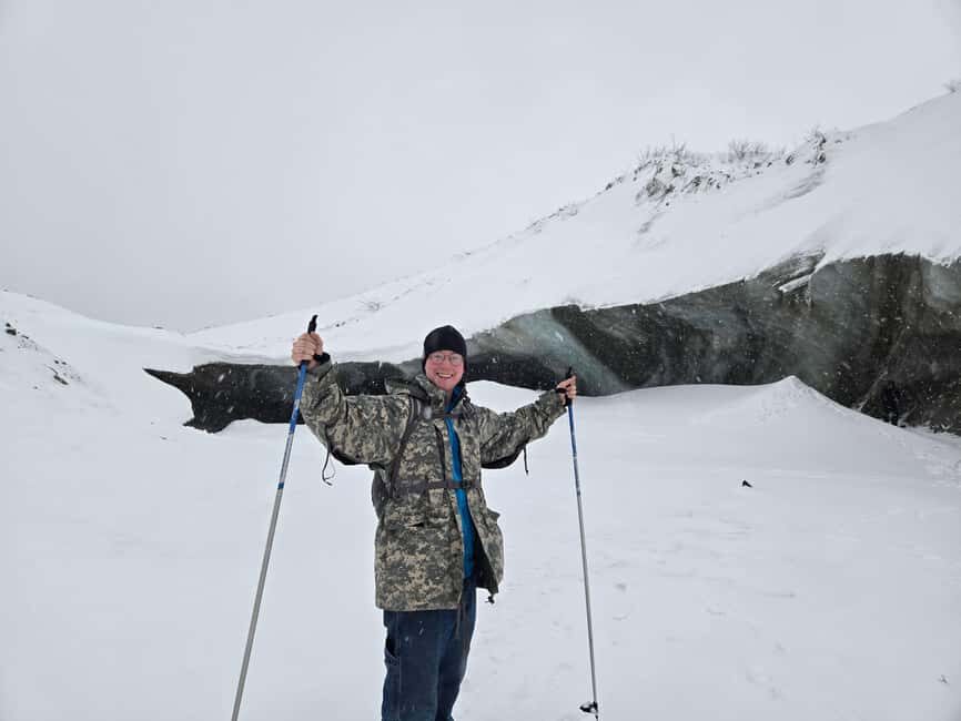 Fairbanks: Guided Snowshoe Hike to Castner Glacier Ice Cave - The Full Day at a Glance (Without the Confusion)