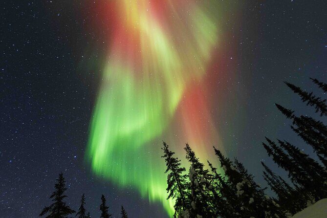 Fairbanks Northern Lights Adventure with free Aurora portraits - Finding the right dark-sky spot: lakes, hills, and forest edges