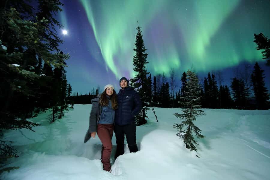 Fairbanks: Northern Lights Adventure with Photos & HOT PIZZA - Driving 15–40 miles north: choosing darker skies without overpromising