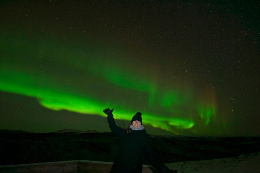 From Fairbanks: Northern Lights Aurora Tour with Photography - When you spot the Aurora: hop out, then let the guide do the camera work