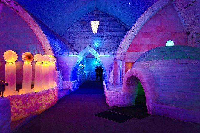 Hot Springs Aurora Viewing Dream in Alaska - Food and Drinks at the Resort: What You Can Plan Around