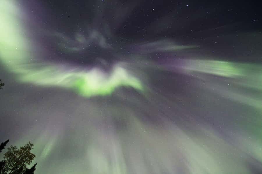 Late Night Yurt Dinner and Northern Lights - Photo tips you’ll actually use (and why the guide matters)