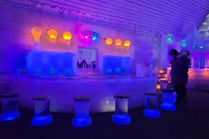 Midnight Sun Magic Chena Hot Springs Soak and Ice Museum Tour - The 5:00 pm timing: why this feels like a special Alaskan night
