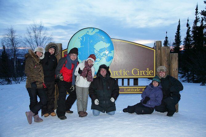 Northern Lights and Arctic Circle Trip from Fairbanks - Picking Up in Fairbanks: Seats, Timing, and the Van Reality
