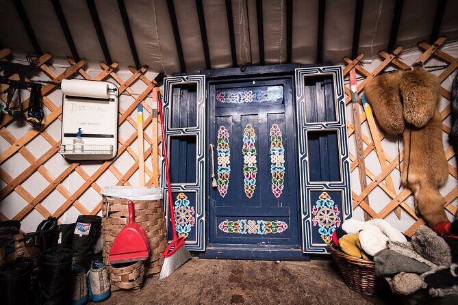 Private Guided Dog Sledding on the Historic Yukon Quest Trail - Gear and What to Bring: What’s Covered and What Isn’t
