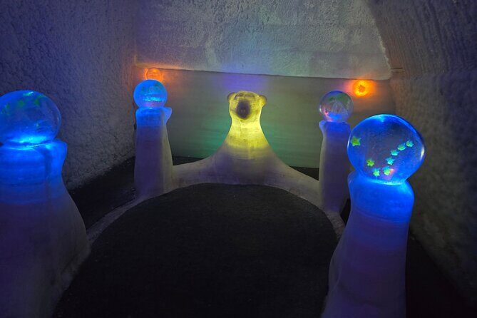 Spectacular Chena Hot Springs Northern Lights Experience - Food plans and the long-restaurant-wait tip at the resort