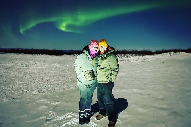 Vip Aurora Adventure from Fairbanks - Your aurora time: tea, cocoa, snacks, and photo help
